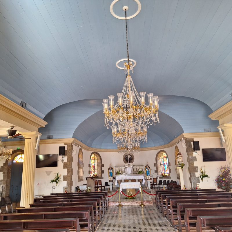 Martinique Scenic 15