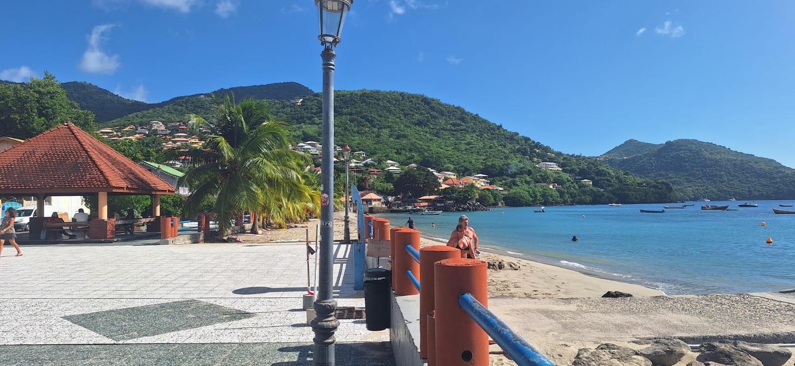 Martinique Scenic 15